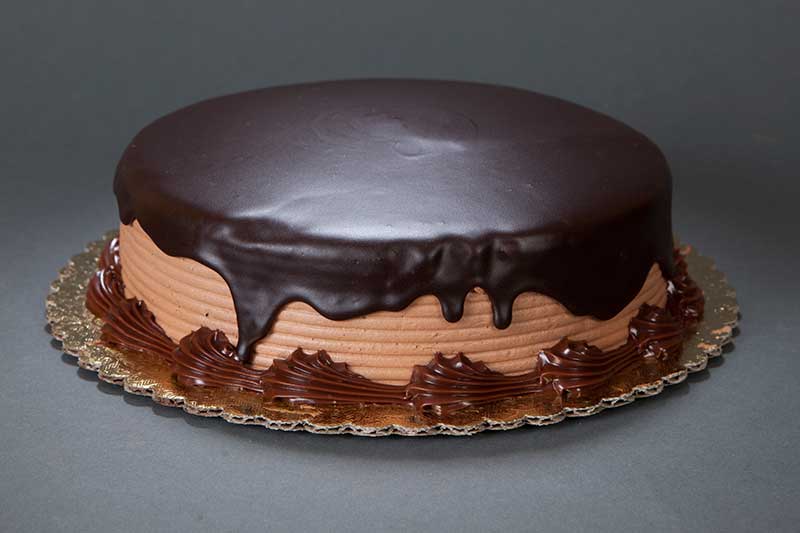 Chocolate overflow cake