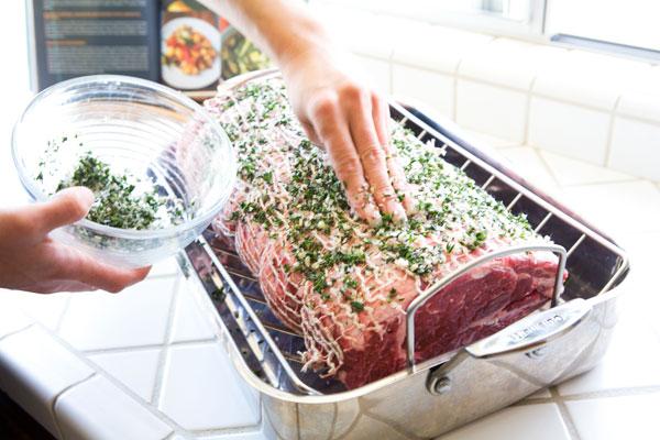 Perfect Prime Rib Roast Recipe & Cooking Tips